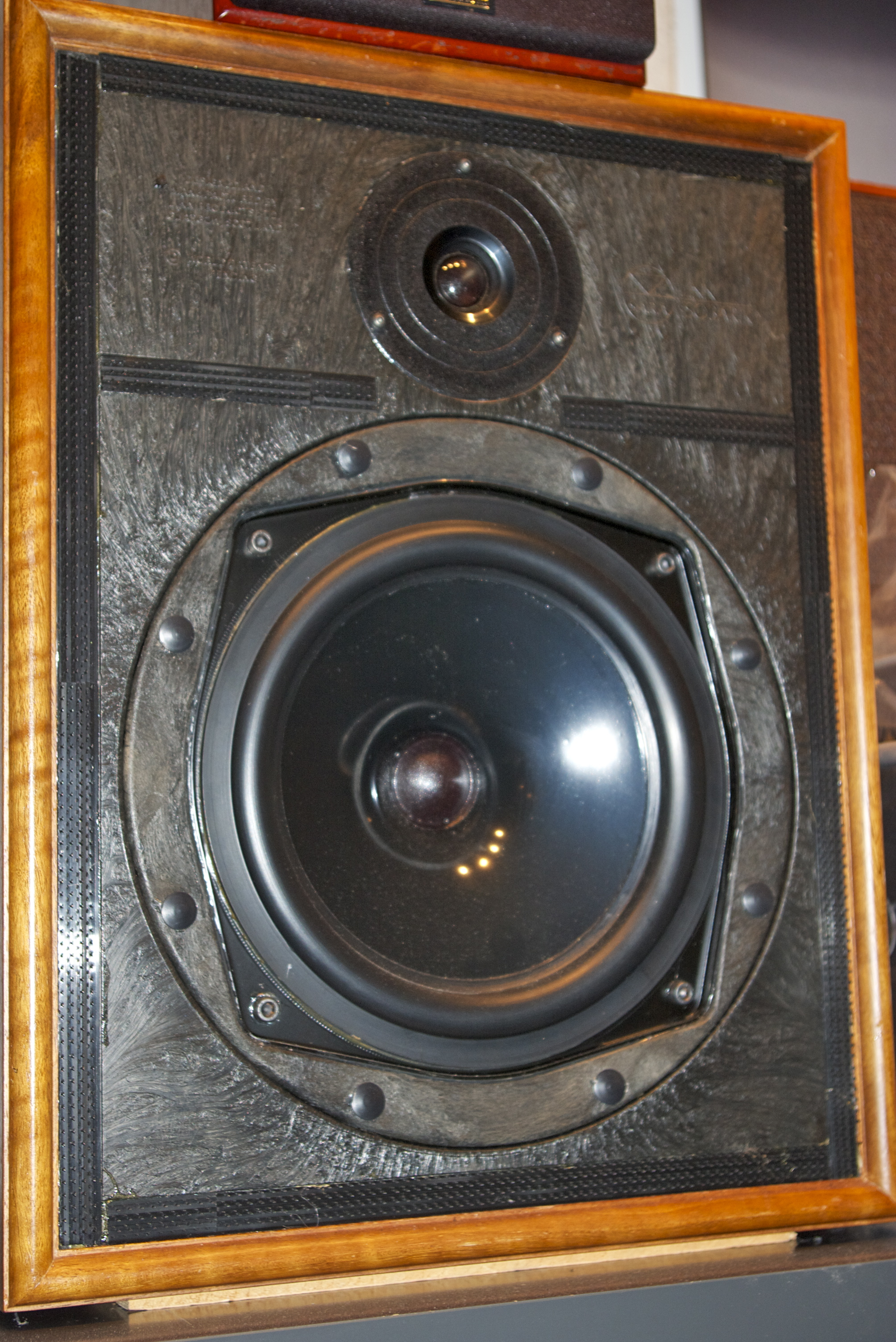 linn sara speakers